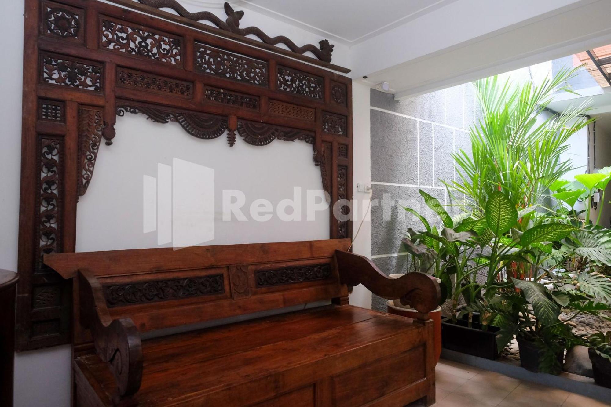 Ndliman House Near Ugm Jogja Mitra Reddoorz Hotell Kejayan Exteriör bild