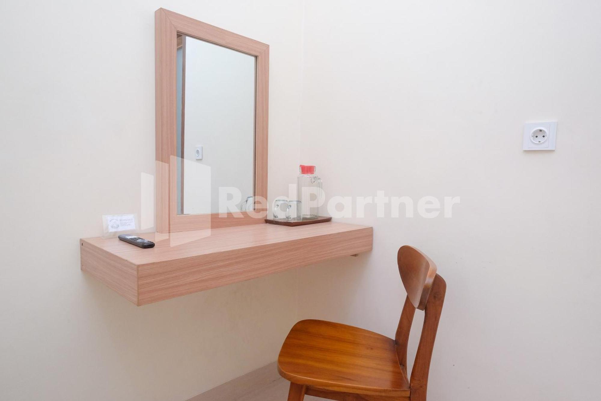 Ndliman House Near Ugm Jogja Mitra Reddoorz Hotell Kejayan Exteriör bild