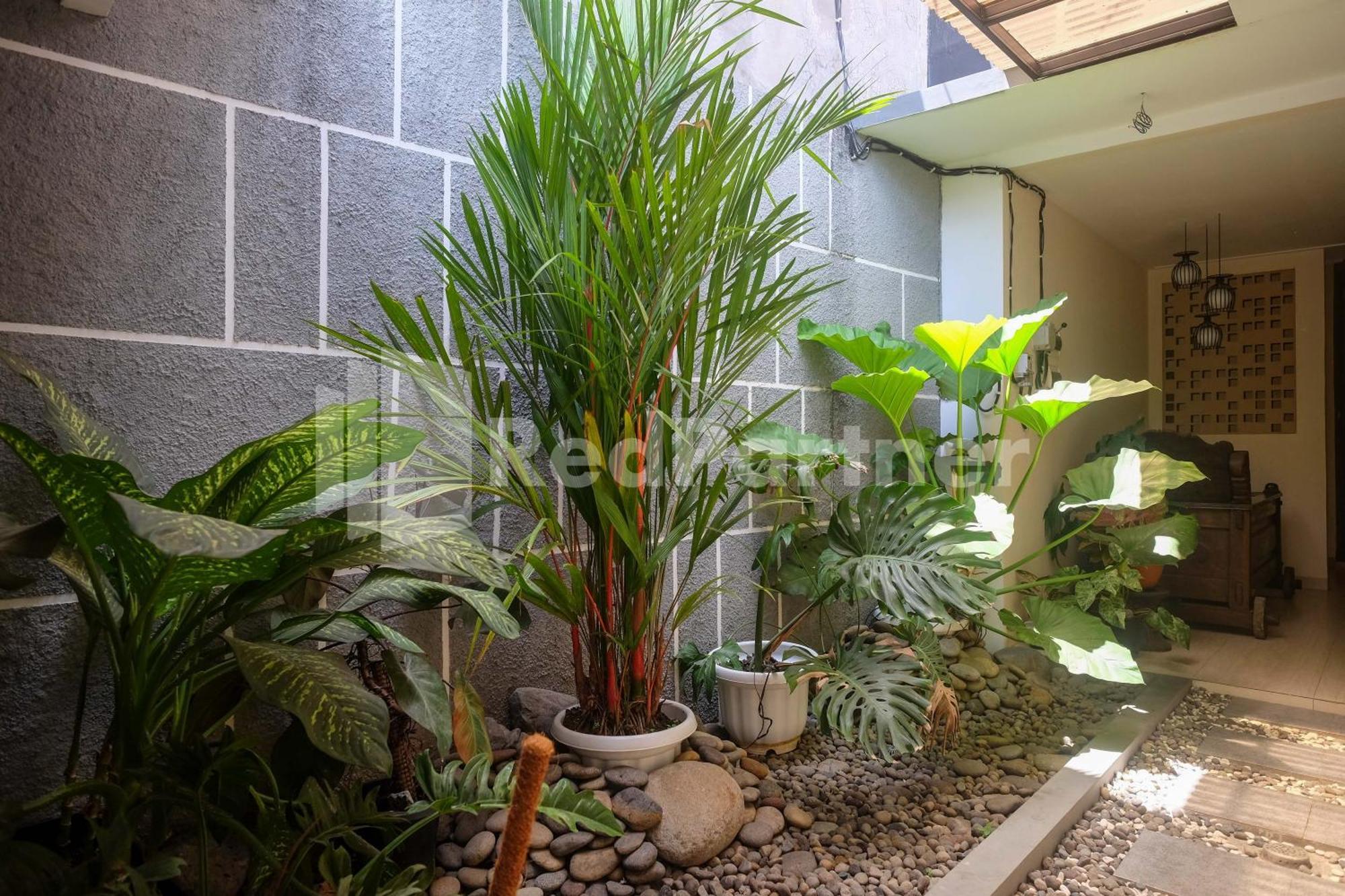 Ndliman House Near Ugm Jogja Mitra Reddoorz Hotell Kejayan Exteriör bild